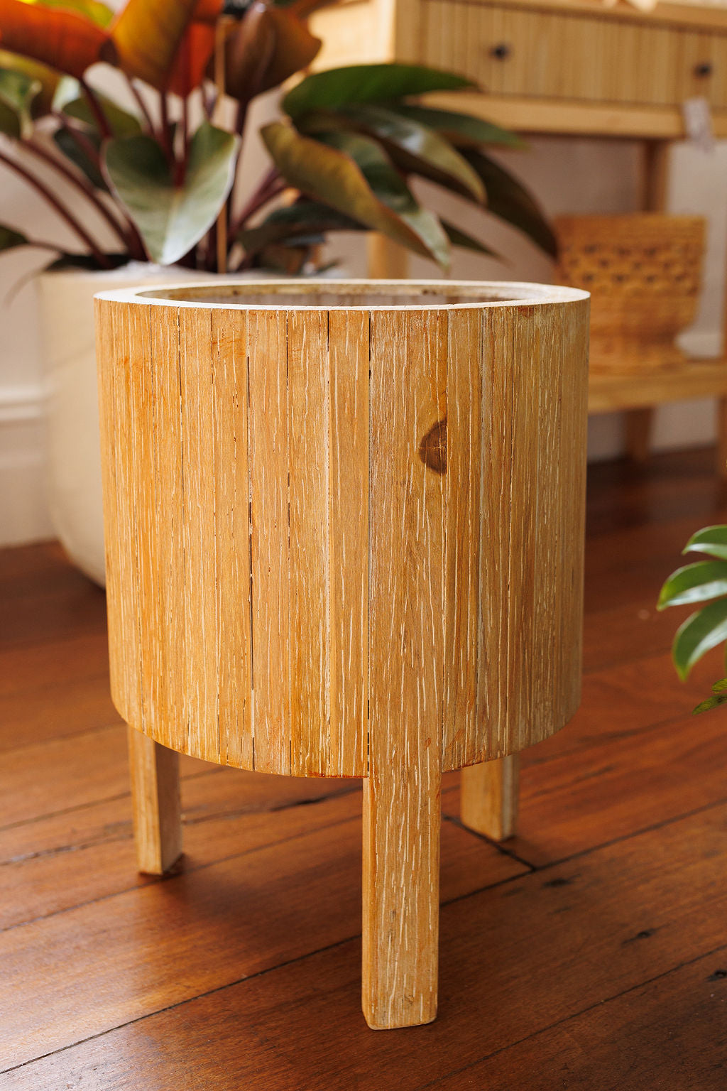 Curva Wooden Planter