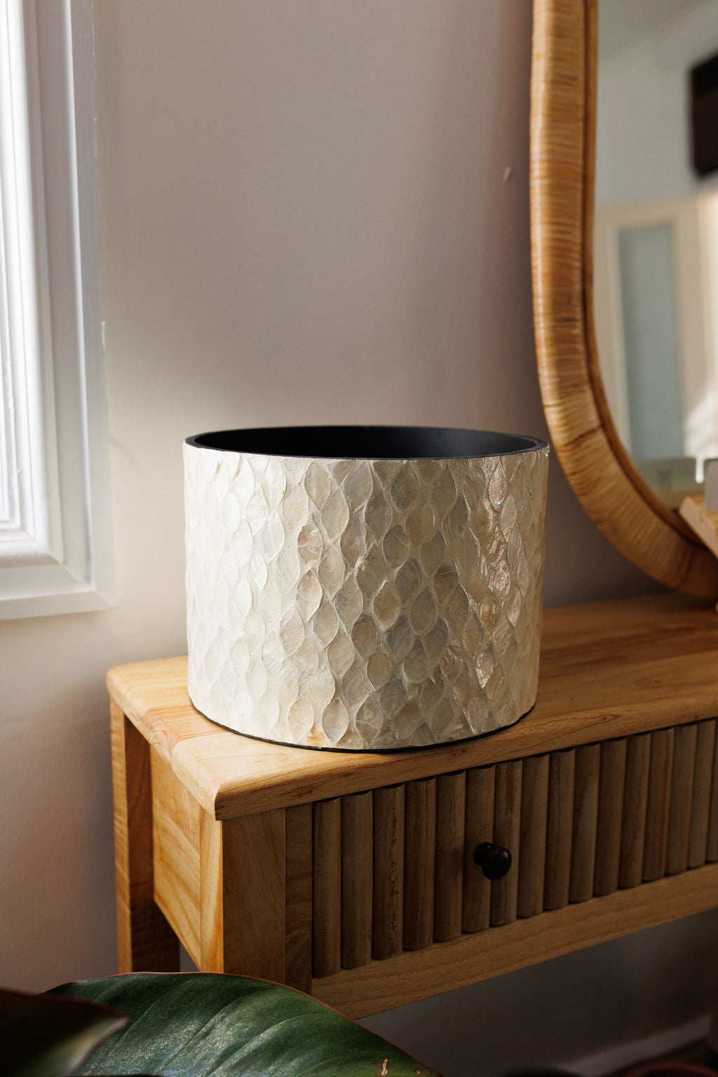 Cheyenne Shell Inlay Planter Ivory - Large