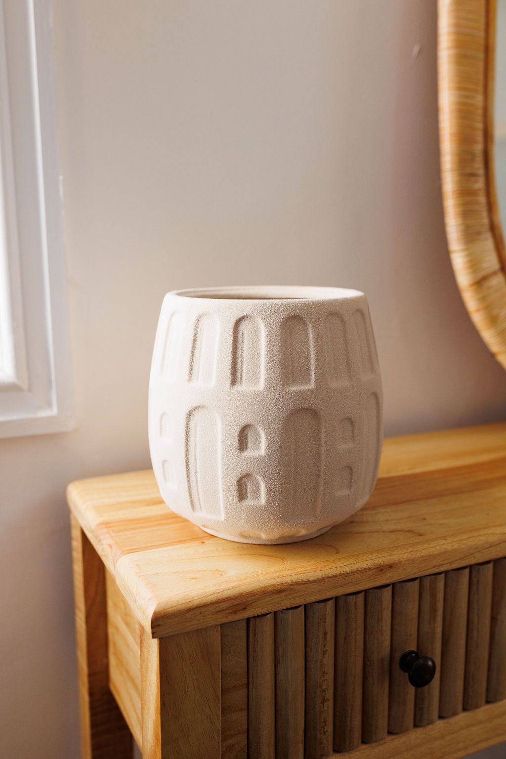 Archer Ceramic Pot